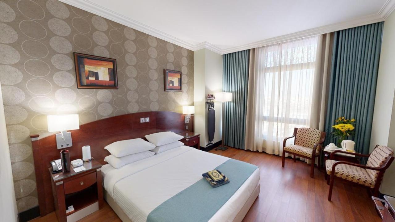 Al Muna Kareem Hotel- Ex Leader Medina Esterno foto